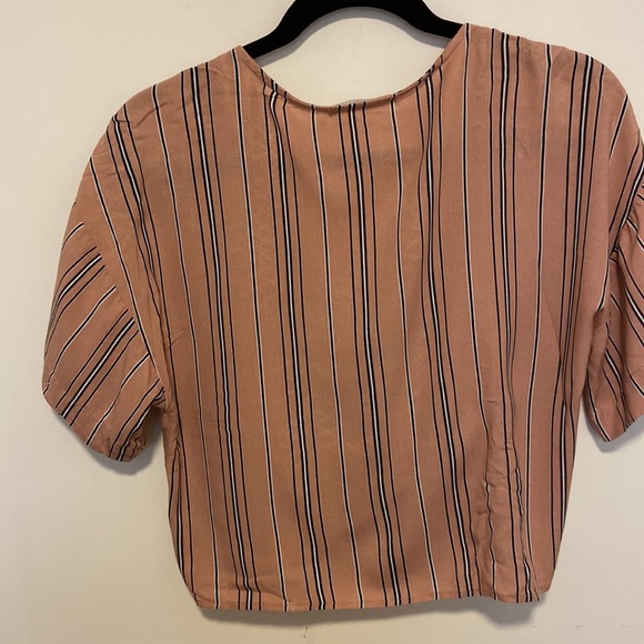 Pull&Bear tie blouse - Picture 2 of 3